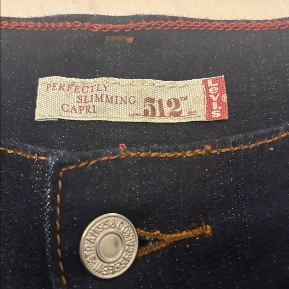 Levi's 512 Dark Indigo perfect slimming Capri SZ 10 high rise wide leg NWOT - Picture 3 of 15